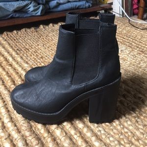 Black platform boots!
